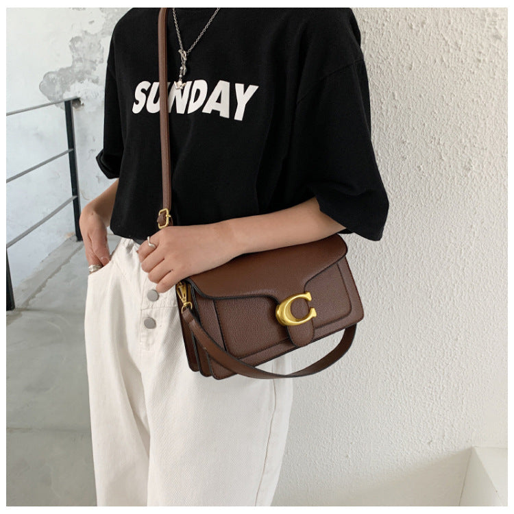 BY E ® COACH BAG